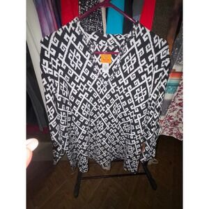 Ruby Rd Woman Black White Geometric Print Embellished V Neck Top Plus Size 2X